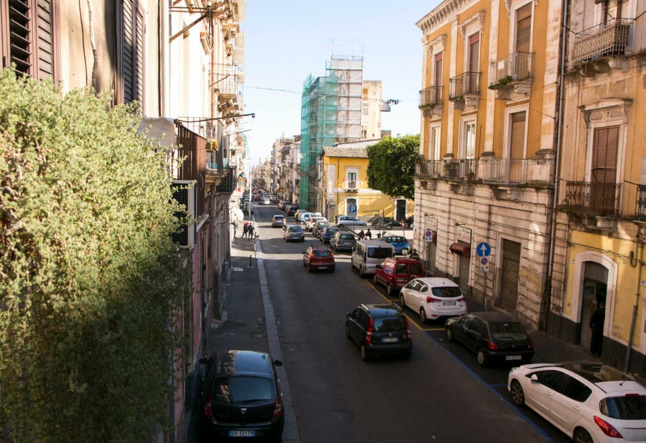 Suittom Apartment Catania Exterior photo